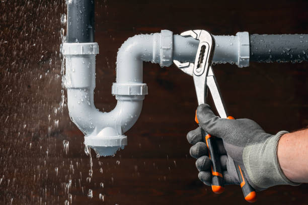 Professional Drain Cleaning technician working in Warren, NJ
